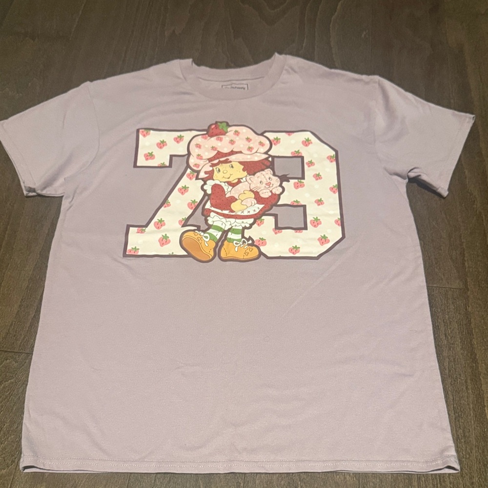 Vintage Style Graphic Lavender Strawberry Shortcake T-Shirt